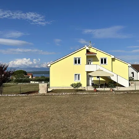 Appartement Fuer 4 Personen Ca 62 Qm In Porat, Kvarner Bucht Krk *